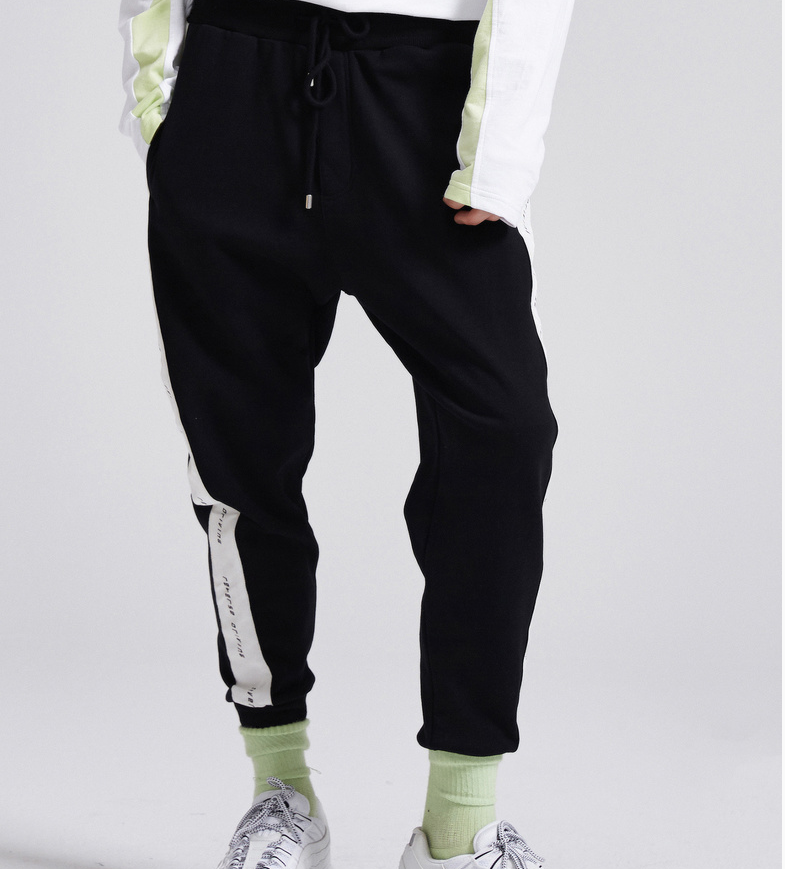 Casual pants men winter pants feet Korean version of the beam feet pants plus velvet pants sports men's pants