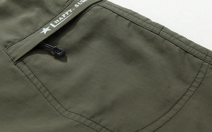 Multi-pocket quick-drying shorts