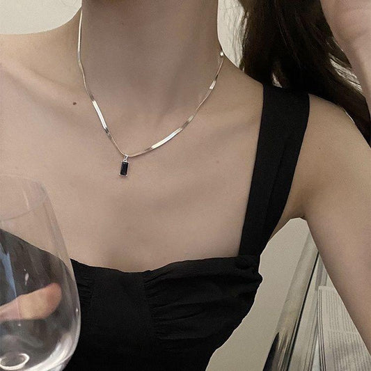 Ins Girl Special-interest Design Color Rhinestone Snake Bones Chain