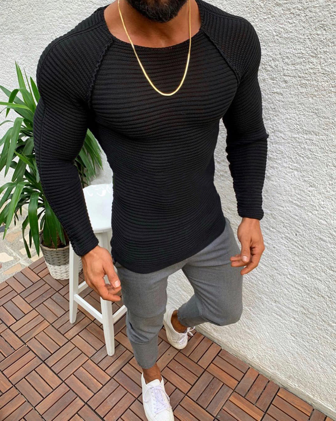 Slim-fit Long-sleeved Round Neck Knit Pullover Sweater Men