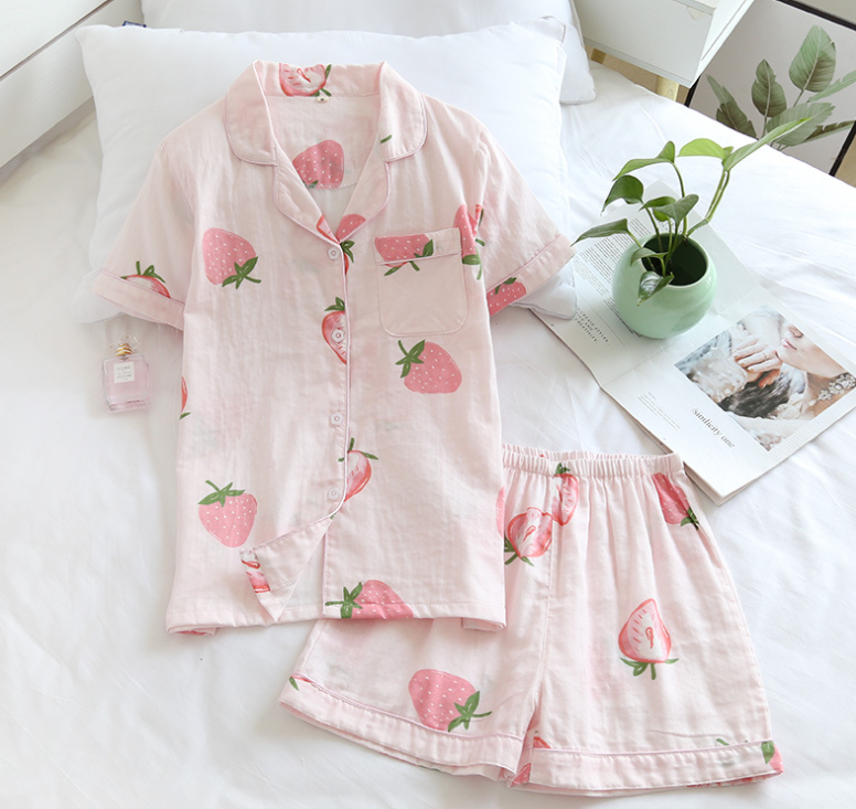 Big Strawberry Gauze Pajamas Women