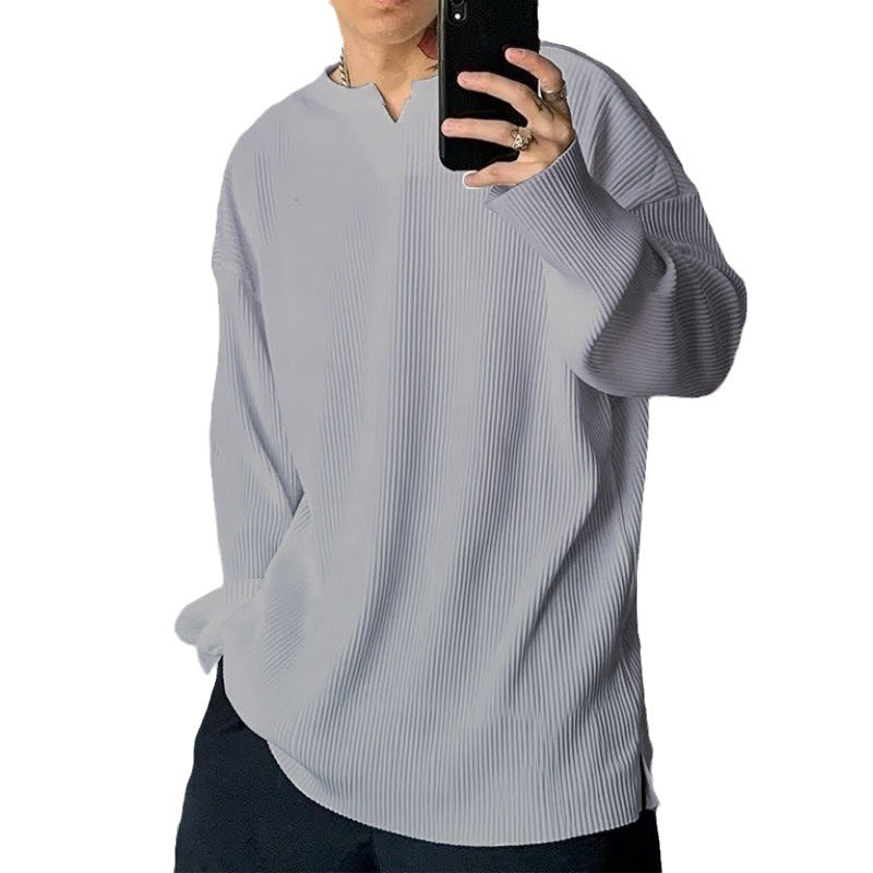 Men's V-neck Pullover With A Trendy Bottom