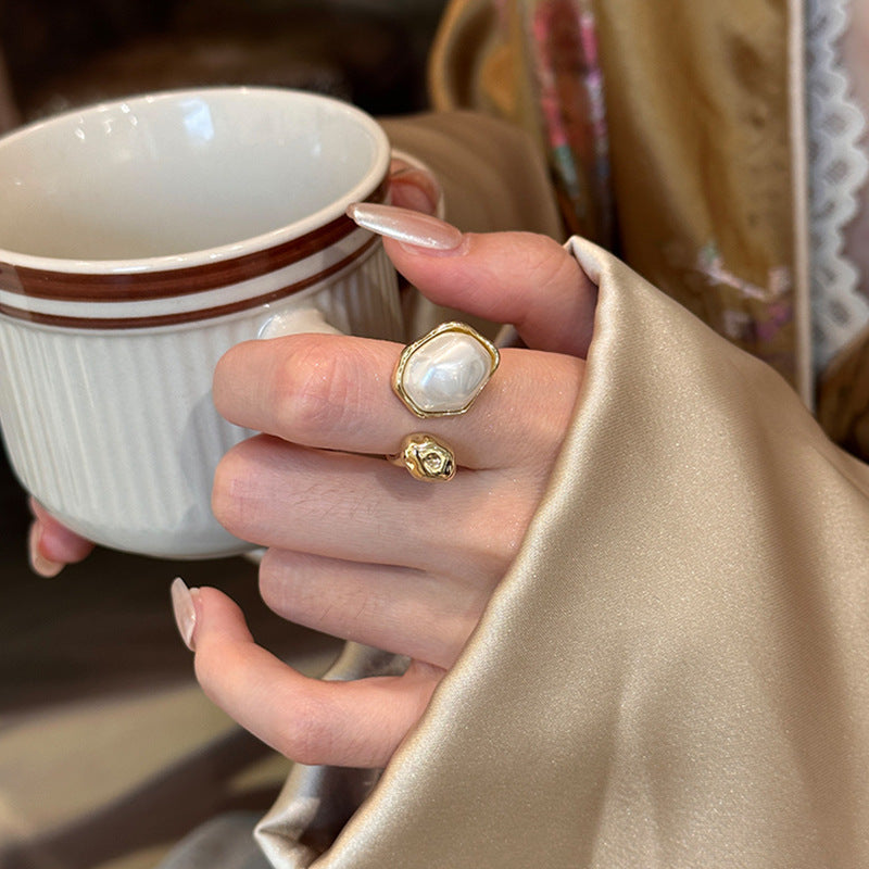 Special-interest Design Light Luxury High-grade Sense Switchable Index Finger Ring