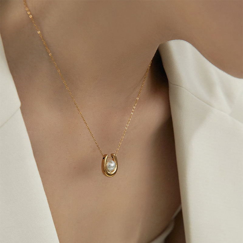 U-shaped Pearl French Titanium Steel Simple High Sense