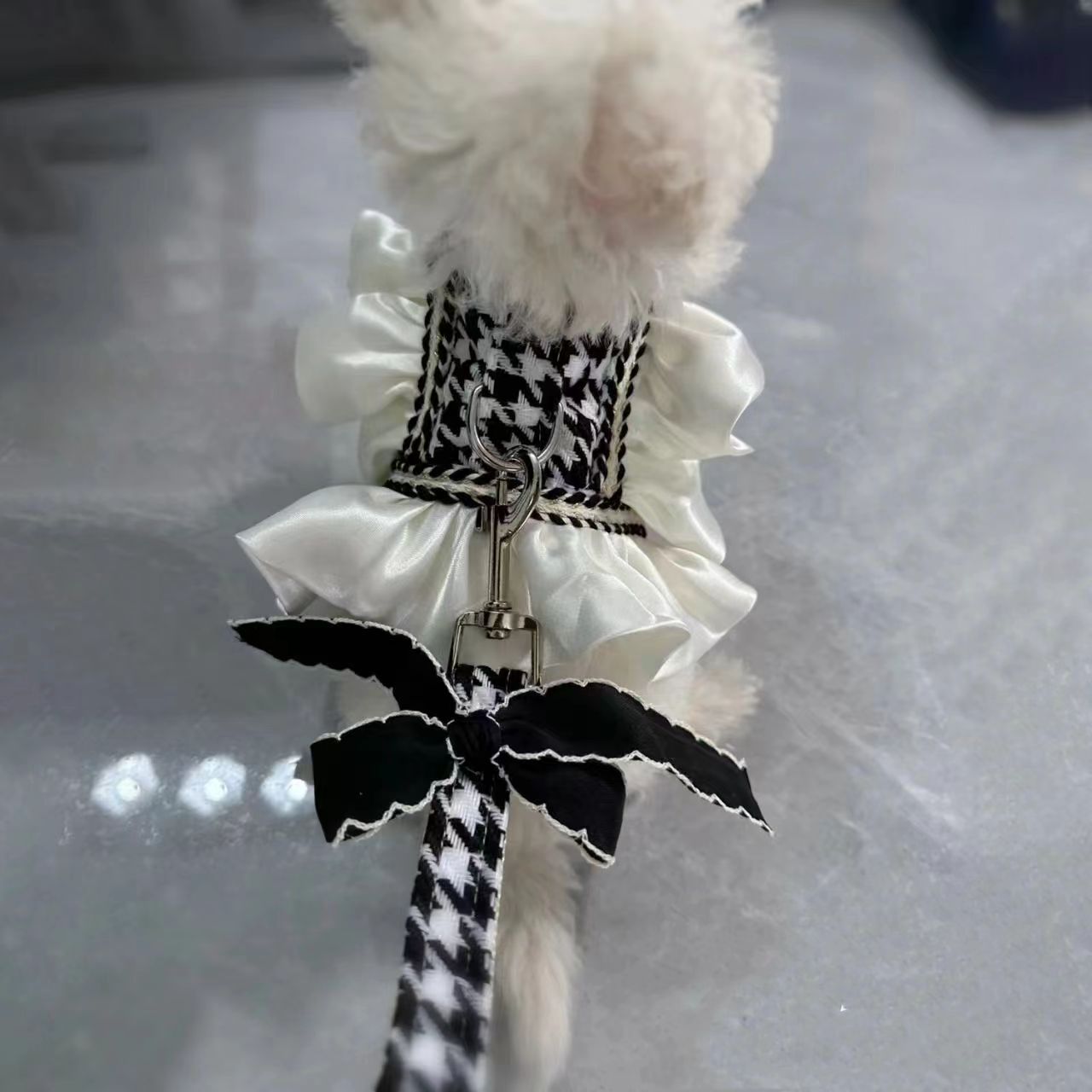 Dog Cat Classic Style Hand Holding Rope Vest Chest Back Clothes