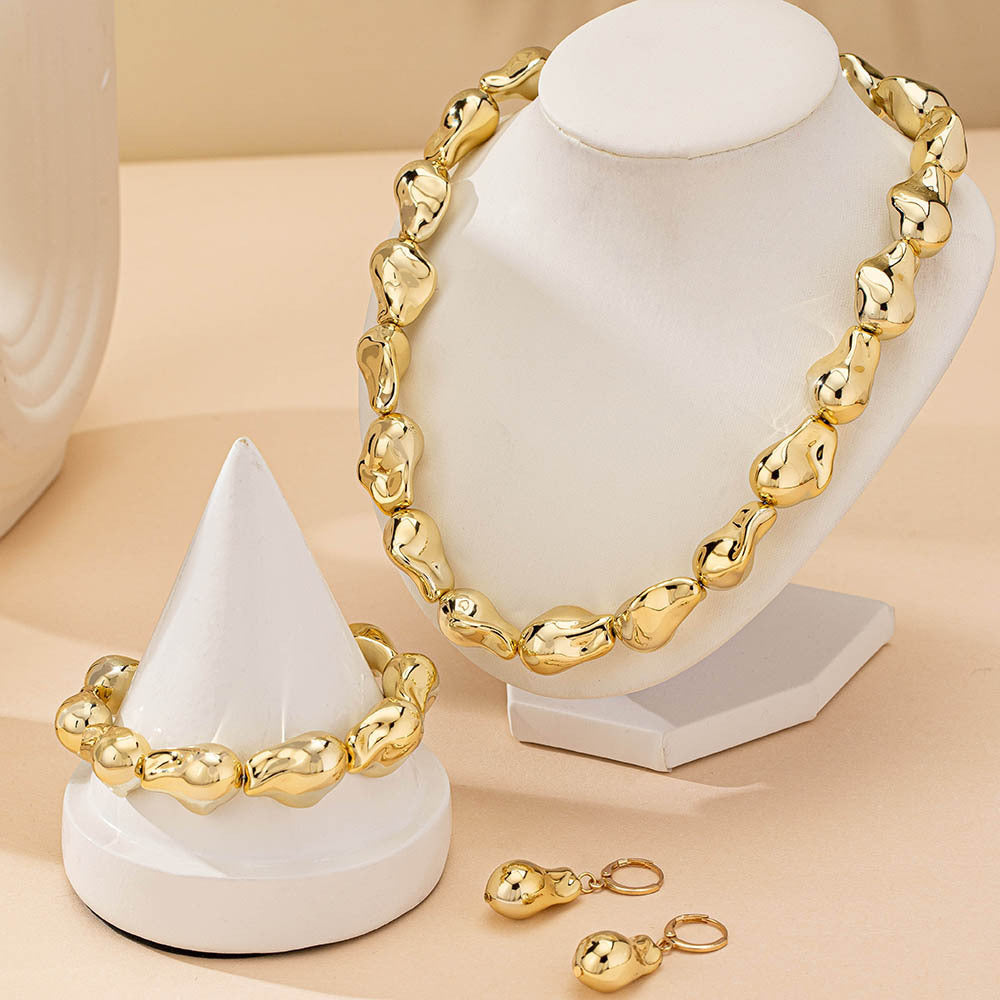 New Shaped Pearl Necklace Bracelet Ear Studs Suit Vintage