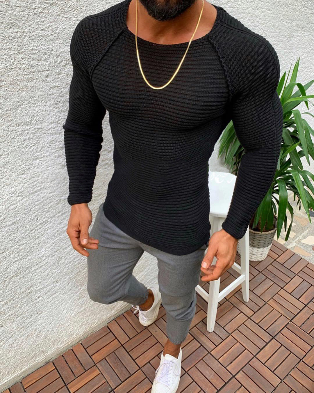 Slim-fit Long-sleeved Round Neck Knit Pullover Sweater Men