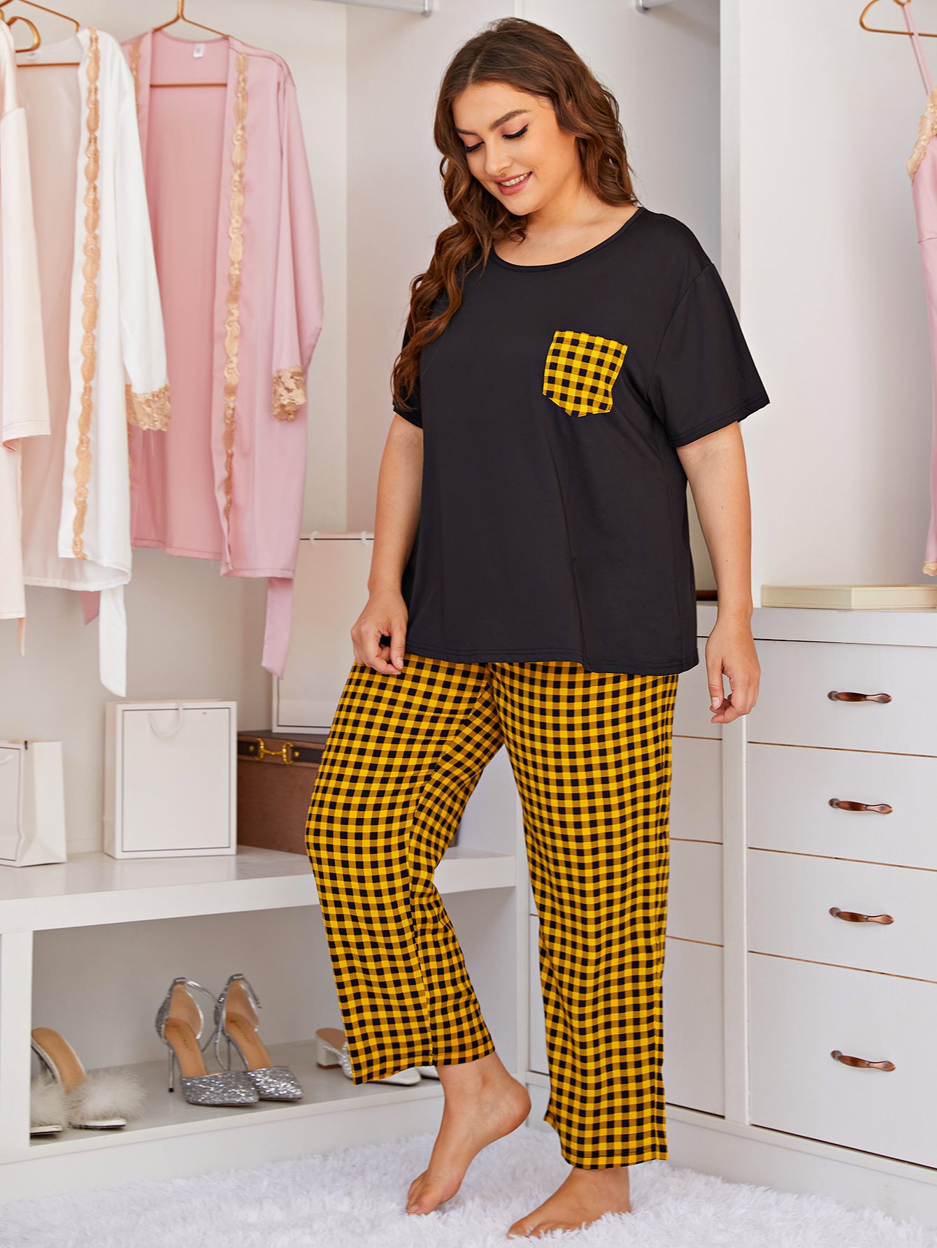 Home Service Plaid Round Neck Short-sleeved Trousers Home Suit Pajamas Women